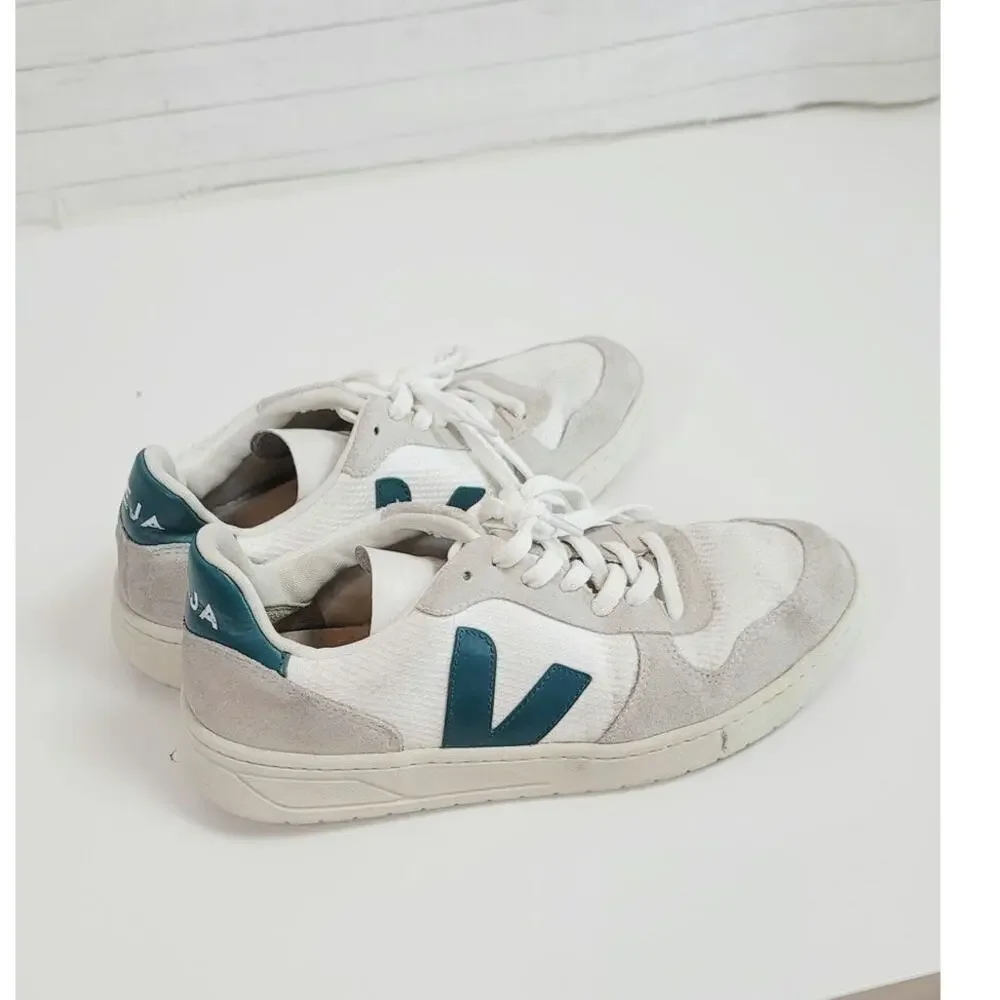 VEJAS V-10 B-MESH WHITE BRITTANY  SNEAKERS IN HUNTER GREEN, sz 9